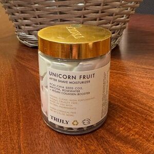 TRULY Unicorn Fruit After Shave Moisturizer